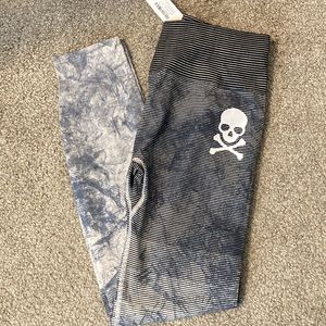 Lululemon NWT SoulCycle Ebb to Street Tight Chalk Wash Size 8